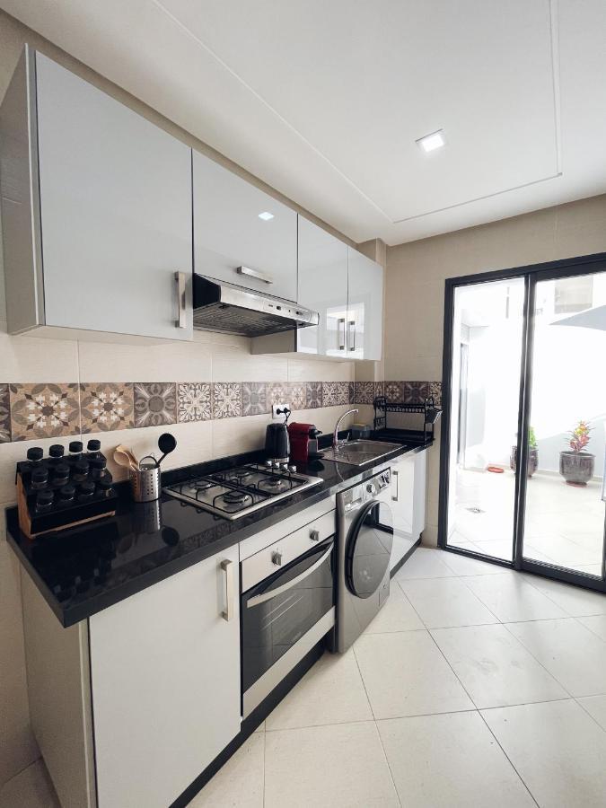 High Standing & Cozy Apartment In Central Касабланка Экстерьер фото