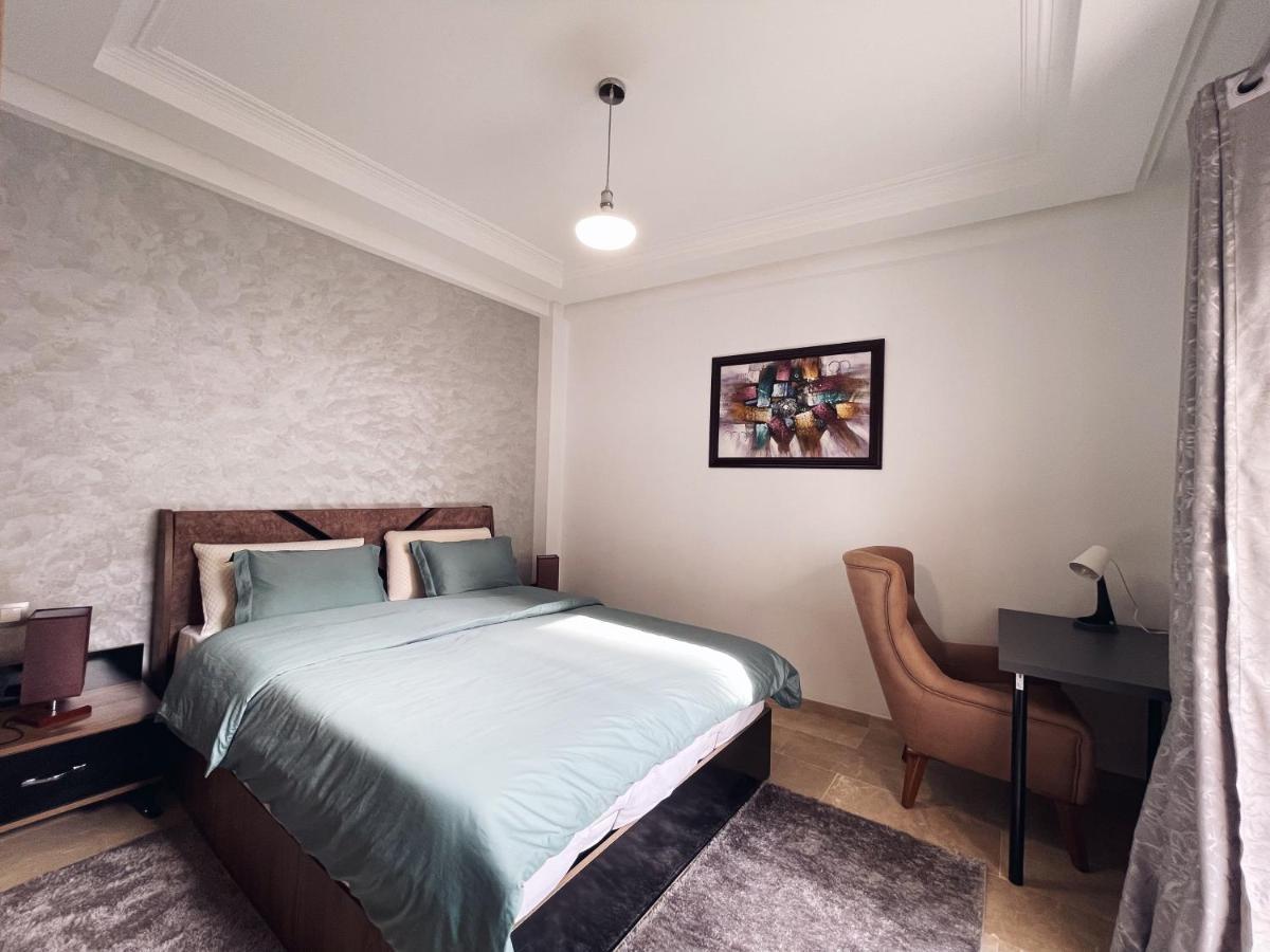 High Standing & Cozy Apartment In Central Касабланка Экстерьер фото